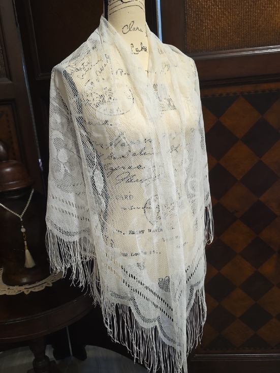 Accessories - Lightweight Off White Fringe Scarf/Wrap